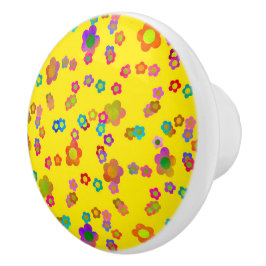 Törichte Blumen im Sommer Keramikknauf