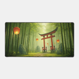 Torii-Tor im mystischen Bambuswald Schreibtischunterlage