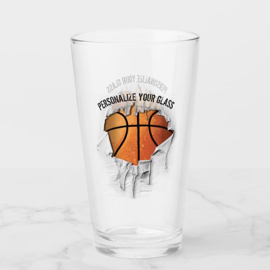 Torn Basketball (Personalisiert) Glas (Vorderseite)