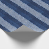 Torn denim: blauer Jeans Stoff. Geschenkpapier (Ecke)