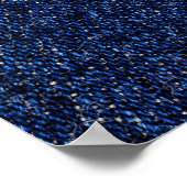 Torn denim: blauer Jeans Stoff. Poster (Ecke)