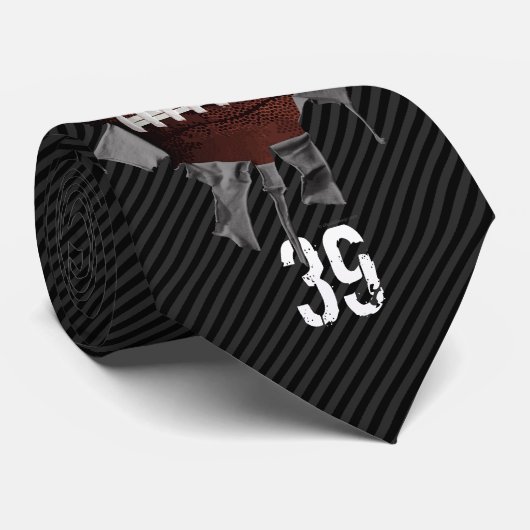 Torn Football Krawatte (Gerollt)