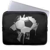 Torn Soccer Laptopschutzhülle (Vorderseite)