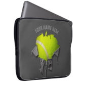 Torn Tennis Laptop Sleeve (Vorne Rechts)