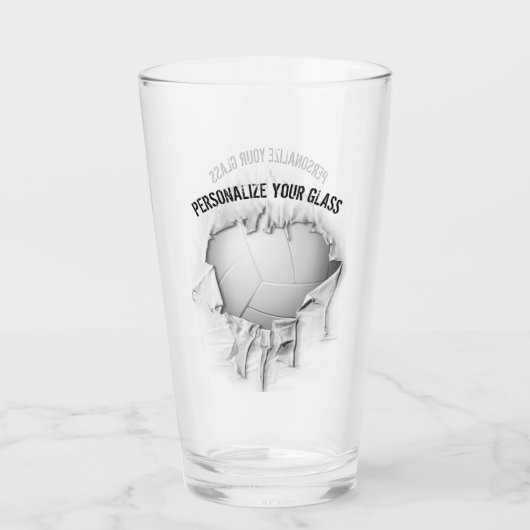 Torn Volleyball (Personalisiert) Glas (Rückseite)