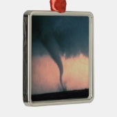 Tornado Ornament Aus Metall (Rechts)