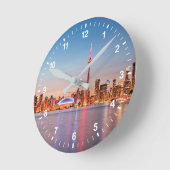 Toronto Skyline at Sunset Runde Wanduhr (Winkel)