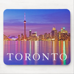Toronto-Skyline bei Dämmerung Mousepad