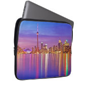 Toronto Skyline bei Dusk Laptopschutzhülle (Vorne Rechts)