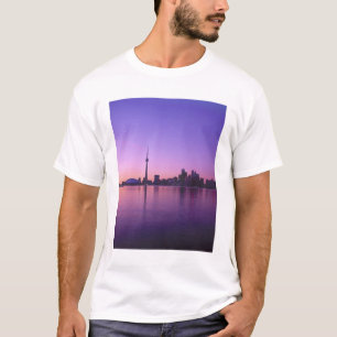Toronto Skyline in der Nacht, Ontario, Kanada T-Shirt