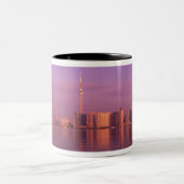 Toronto Skyline, Ontario, Kanada Zweifarbige Tasse (Mittel)