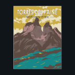 Torres del Paine Nationalpark Chile Vintag Postkarte<br><div class="desc">Torres Del Paine Nationalpark Vektorgrafik Design. Der Torres del Paine Nationalpark,  in der Region Patagonien im Chile,  ist bekannt für seine steil ansteigenden Berge und hellblauen Eisberge.</div>