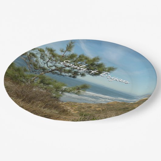 Torrey Pine und California Coastline Landschaft Pappteller (Schrägansicht)