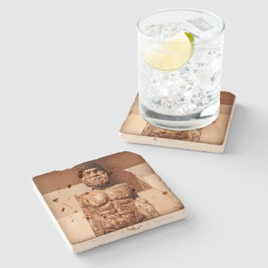 Torso-Travertin-Untersetzer Steinuntersetzer (Seitenansicht)