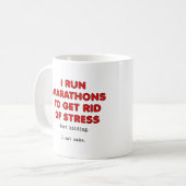 Torte gegen Stress Lustiger Becher Kaffeetasse (Vorderseite Links)