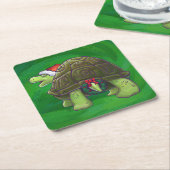 Tortoise in der Weihnachtsmannmütze auf grün Rechteckiger Pappuntersetzer (angewinkelt)