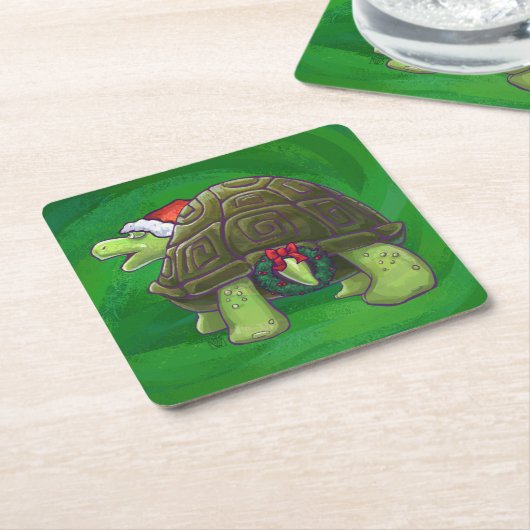 Tortoise in der Weihnachtsmannmütze auf grün Rechteckiger Pappuntersetzer (angewinkelt)