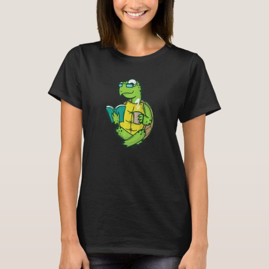 Tortoise loves reading and Coffee or Tea T-Shirt (Vorderseite)