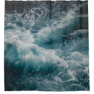 TOSENDES WASSER DUSCHVORHANG