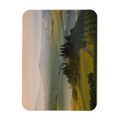 Toskanische Hügellandschaft bei Sonnenaufgang Magnet (Vertikal)