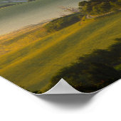 Toskanische Hügellandschaft bei Sonnenaufgang Poster (Ecke)