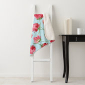 Tossed Crimson Red Watercolor Florals Polka Dots Sherpadecke (Beispiel)