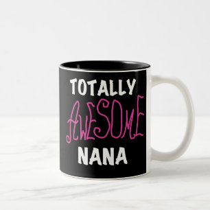 Total Awesome Oma Pinke T-Shirts und Geschenke Zweifarbige Tasse