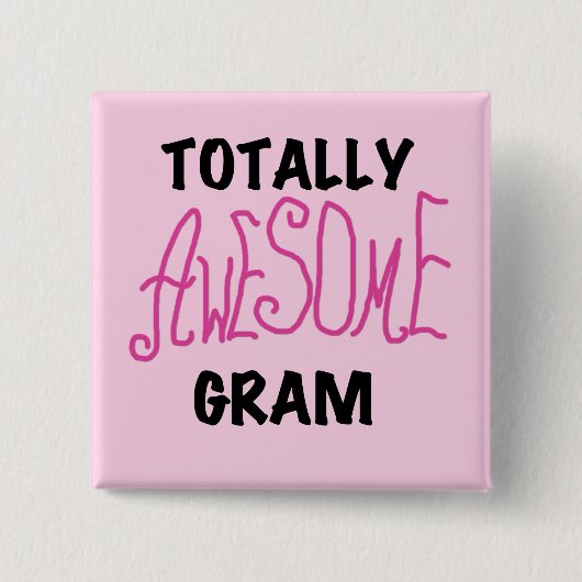 Total fantastische Gramm-Rosa-T-Shirts und Button (Vorderseite)
