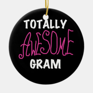 Total fantastische Gramm-Rosa-T-Shirts und Keramikornament