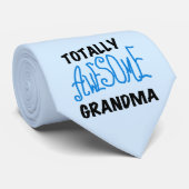 Total fantastische Großmutter - blaue T-Shirts und Krawatte (Gerollt)