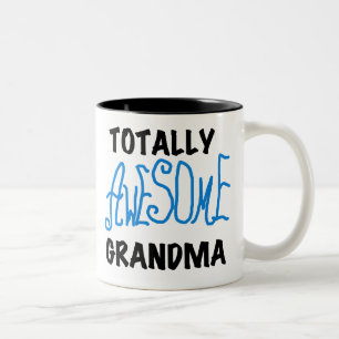 Total fantastische Großmutter - blaue T-Shirts und Zweifarbige Tasse