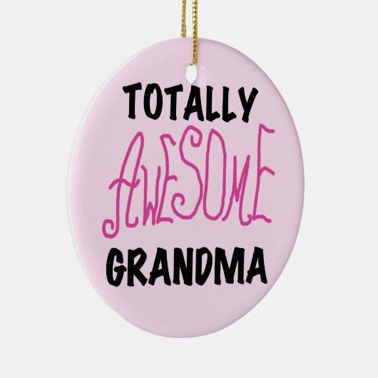 Total fantastische Großmutter - rosa T-Shirts und Keramikornament (Rechts)