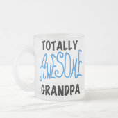 Total fantastische Großvater-T - Shirts und Mattglastasse (Links)