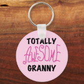 Total fantastische Oma-Rosa-T-Shirts und Geschenke Schlüsselanhänger (Vorderseite)
