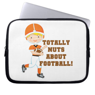 Total Nuts über Fußball Laptopschutzhülle