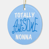 Total Phantastisch Nonna Blue T - Shirt und Gesche Keramikornament (Links)