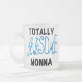 Total Phantastisch Nonna Blue T - Shirt und Gesche Mattglastasse (Links)
