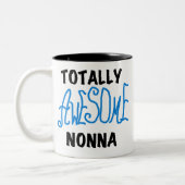 Total Phantastisch Nonna Blue T - Shirt und Gesche Zweifarbige Tasse (Links)