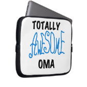 Total Phantastisch Oma Blue T - Shirt und Geschenk Laptopschutzhülle (Vorne Rechts)