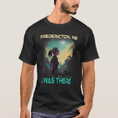 Total Solar Eclipse Aesthetic Girl Fredericton NB T-Shirt (Vorderseite)