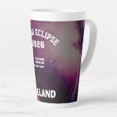 Total solar eclipse August 2026 text personalized Milchtasse (Rechte Ecke)