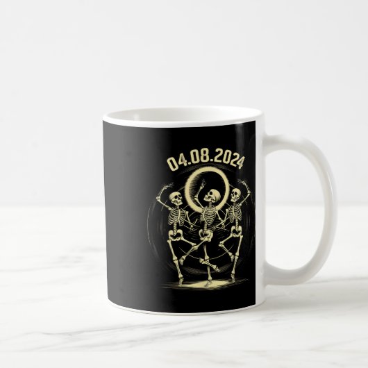 Total Solar Eclipse Funny Skeletts tanzen April Kaffeetasse (Rechts)