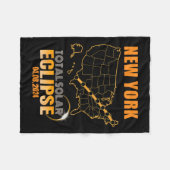 Total Solar Eclipse New York Fleecedecke (Vorderseite (Horizontal))