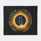 Totality Solar Eclipse Personalisiert Fleecedecke (Vorderseite (Horizontal))