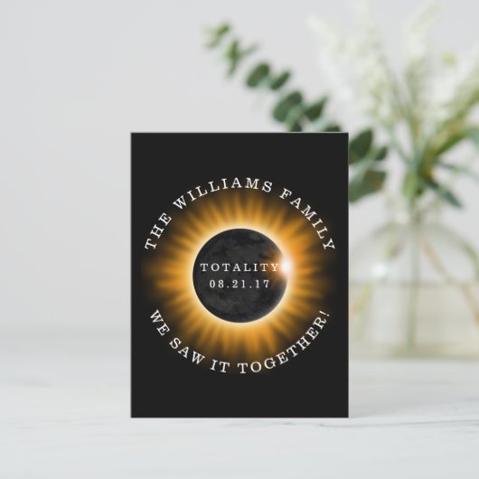 Totality Solar Eclipse Personalisiert Postkarte (Stehend Vorderseite)