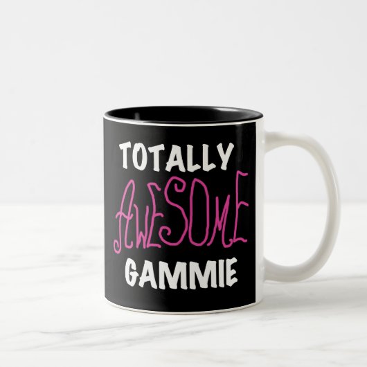 Totally Awesome Gammie Pink T-shirts and Gifts Zweifarbige Tasse (Rechts)