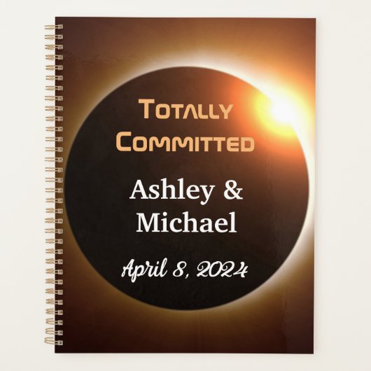 Totally Committed Eclipse Theme Wedding Planer (Vorderseite)