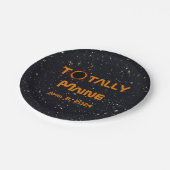 Totally Maine 2024 Solar Eclipse Pappteller (Schrägansicht)