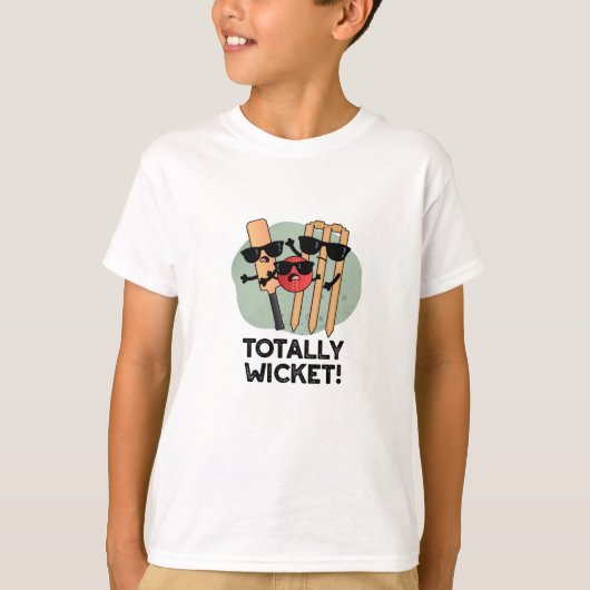 Totally Wicket Funny Sports Cricket Puff T-Shirt (Vorderseite)
