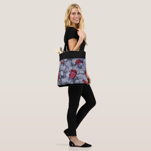 Totbeutel der schwarzen Rose Tasche (Am Model)
